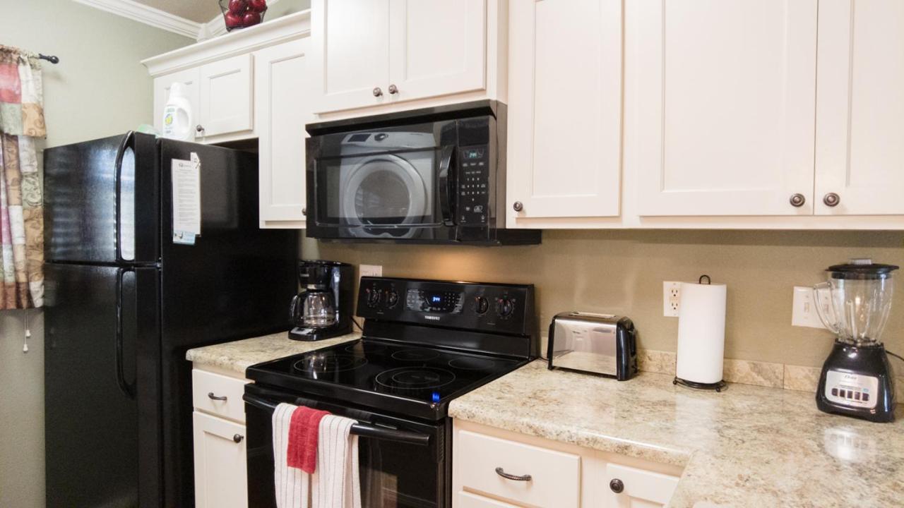 2Br Walk-In - Central Location - Free Tickets Included - Fc41-17 Branson Exterior photo